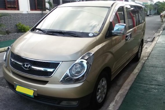 Silver Hyundai Grand Starex 2011 for sale in San Pedro