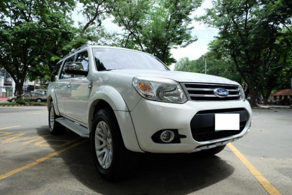 Sell White 2014 Ford Everest in Paranaque City
