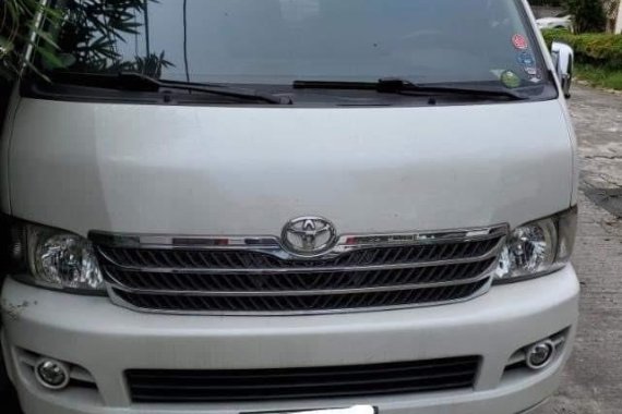 Toyota Hiace Super Grandia 2009