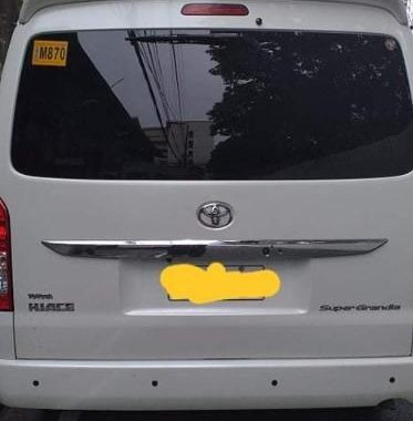 Silver Toyota Hiace Super Grandia 2018 for sale in General Trias