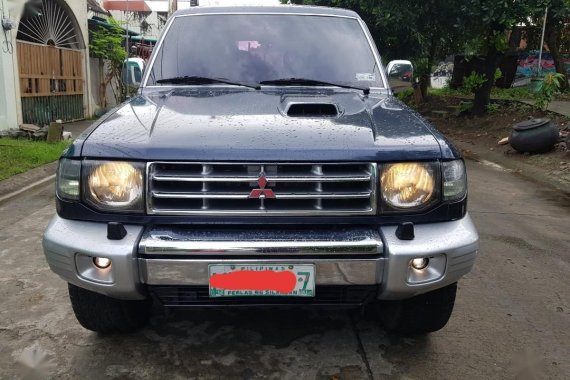 Selling Blue Mitsubishi Pajero 2002 in Manila