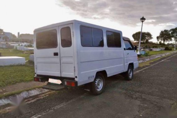 Mitsubishi i L300 FB DELUXE Manual 2008