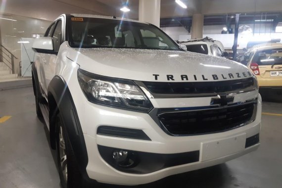 White Chevrolet Trailblazer 2020 for sale in Manila