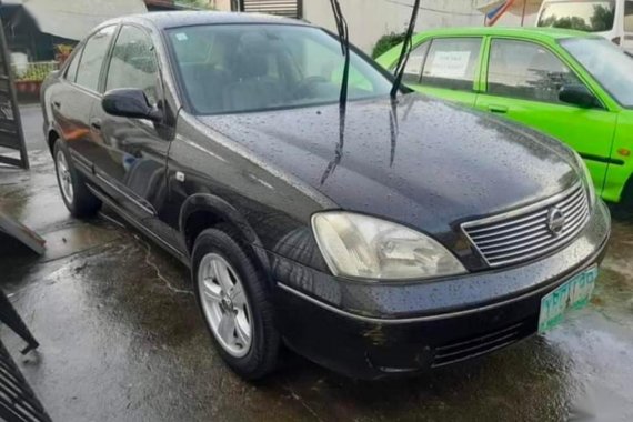 Black Nissan Sentra 2004 for sale in Angono