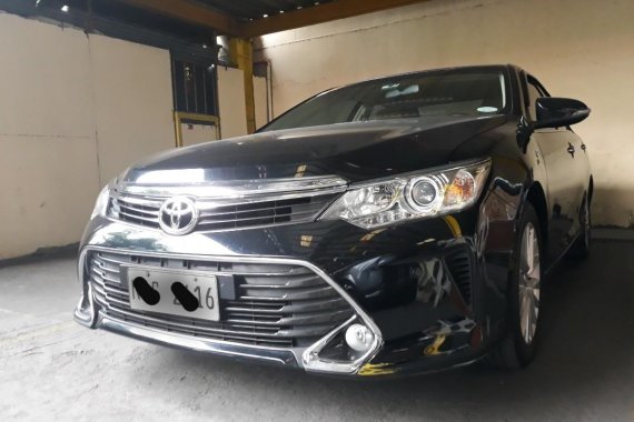 Sell Black 2017 Toyota Camry in Manila
