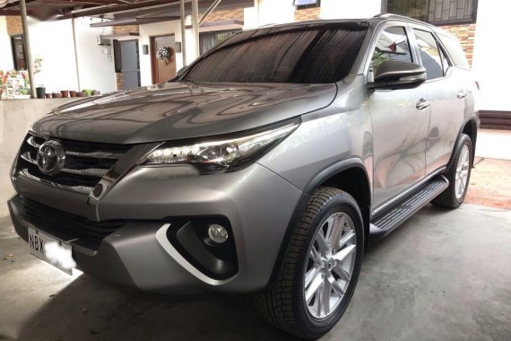 Silver Toyota Fortuner 2017 for sale in Lipa City