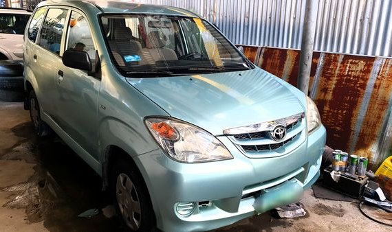  2009 Toyota Avanza J