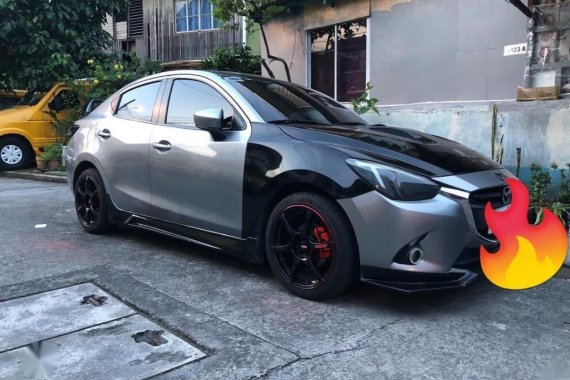 Sell Grey 2010 Mazda 2 in Manila