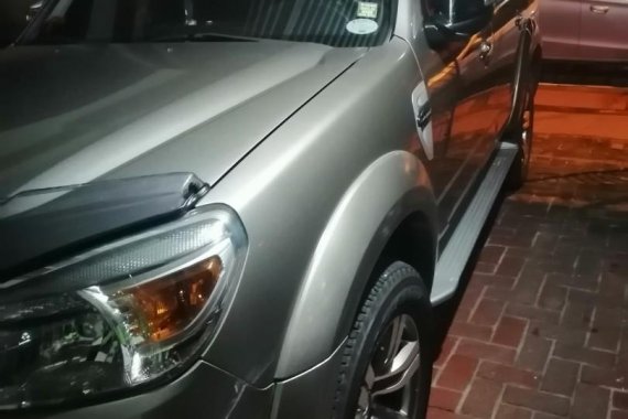 Silver Ford Everest 2013 for sale in Manila