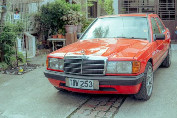 Mercedes-Benz 190 E Manual 1987