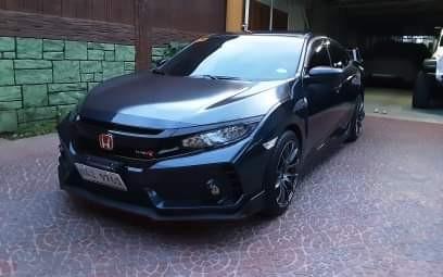 Sell Black 2018 Honda Civic in Manila