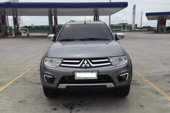 Grey Mitsubishi Montero 2015 for sale in Manila