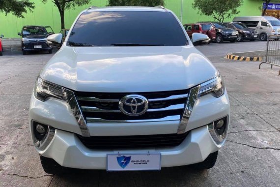 Selling Silver Toyota Fortuner 2017 in Parañaque