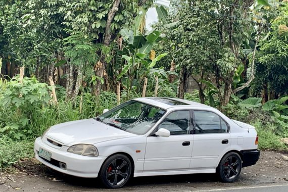 Honda civic vti a/t