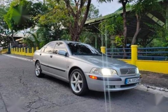 Volvo S40 2.0 (A) 2001