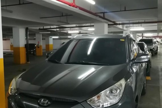 Selling Grey Hyundai Tucson 2010 in Quezon