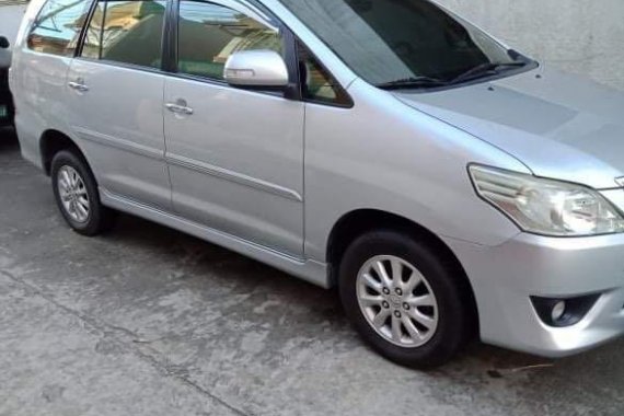 Silver Toyota Innova 2013 for sale in Bacoor