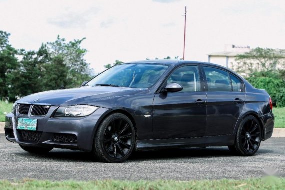 Selling Grey BMW 320I 2005 in Quezon