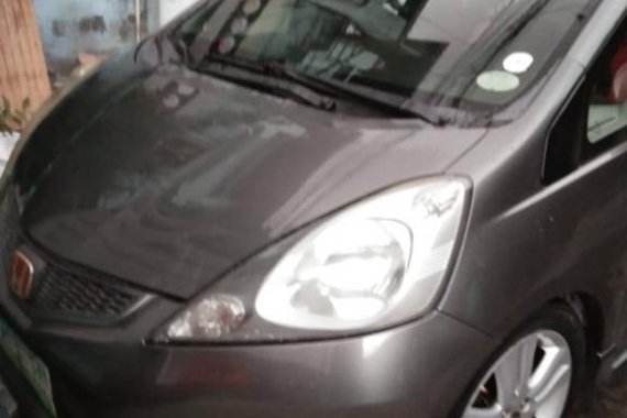 Selling Silver Honda Jazz 1.5 RS 2010 in Pasig