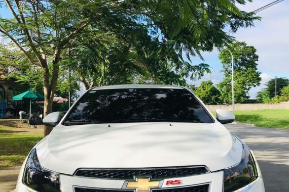 Selling White Chevrolet Cruze 2011 in Bacoor