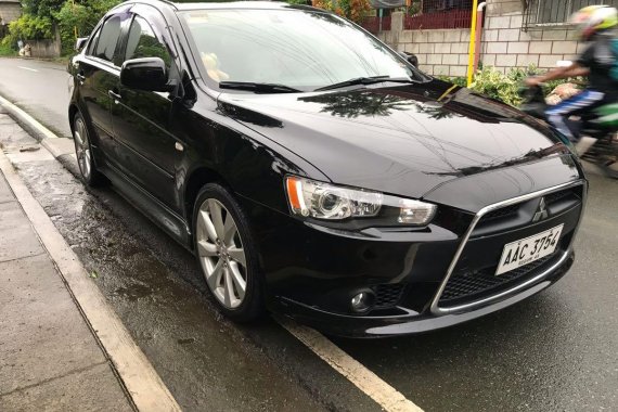 Selling Black Mitsubishi Lancer 2014 in Batangas