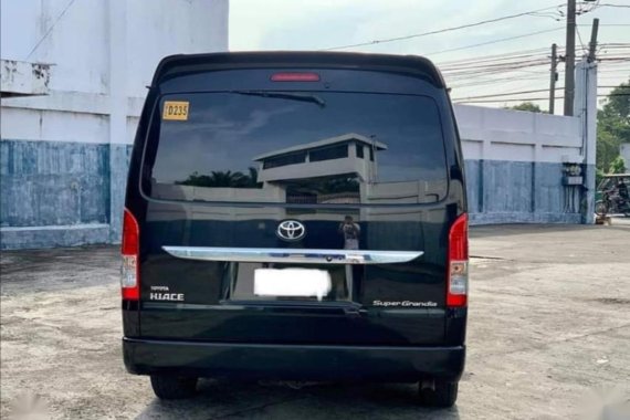 Black Toyota Hiace Super Grandia 2019 for sale in Rosario