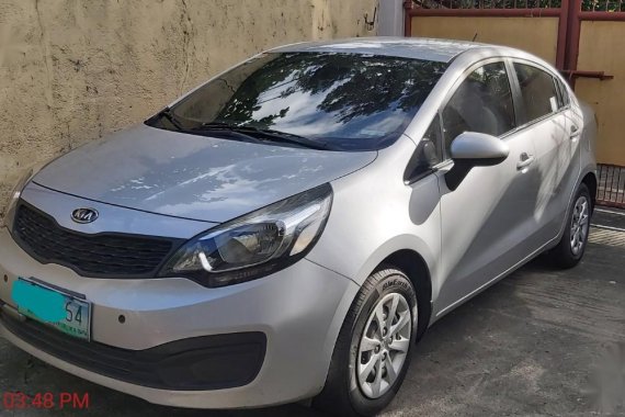 Selling White Kia Rio 2012 in Quezon