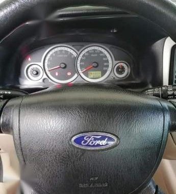 Silver Ford Escape 2013 for sale in Butuan