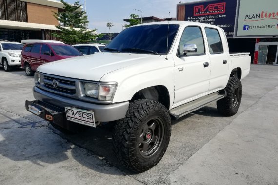 1999 TOYOTA HILUX 4X4