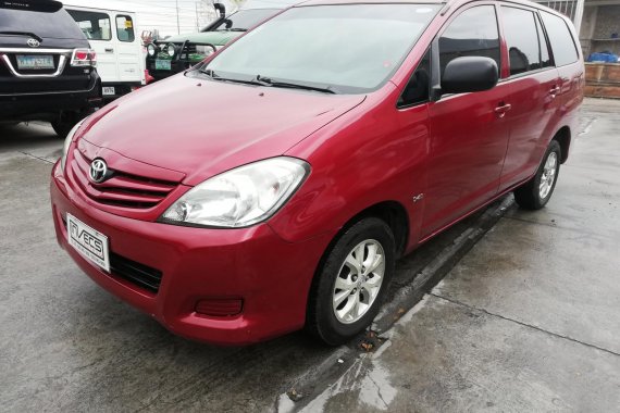 2009 TOYOTA INNOVA E