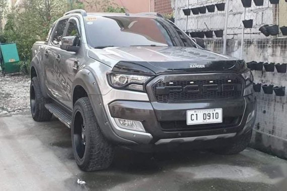 Selling Silver Ford Ranger 2018 in Parañaque