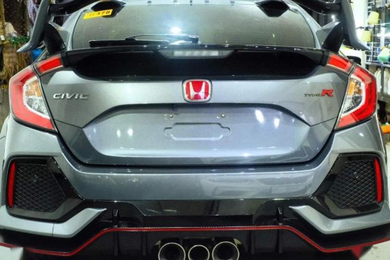 Selling Silver Honda Civic Type R 2018 in Cebu