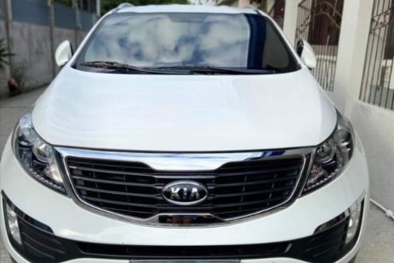 Selling White Kia Sportage 2007 in Davao