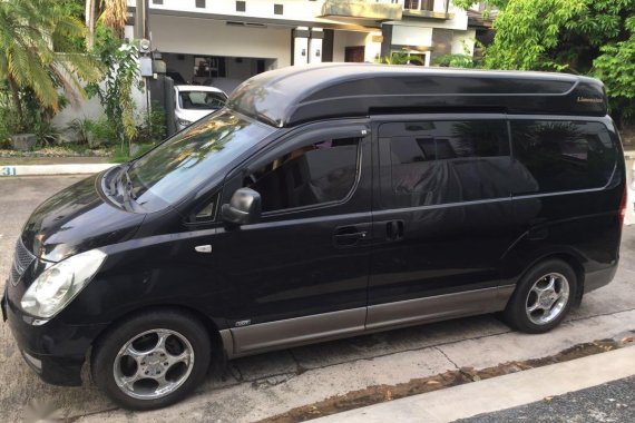 Selling Black Hyundai Starex 2009 in Manila