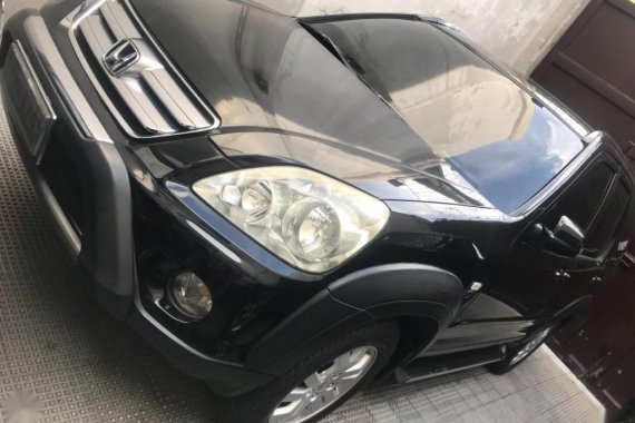 Selling Black Honda CR-V 2005 in Manila