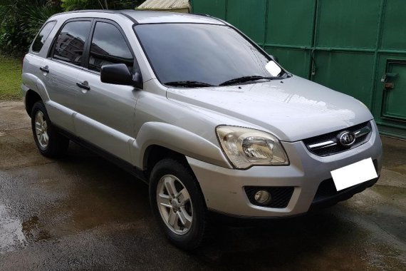 Selling Brightsilver Kia Sportage 2009 in Cebu