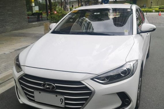 2017 Hyundai Elantra 1.6 AT