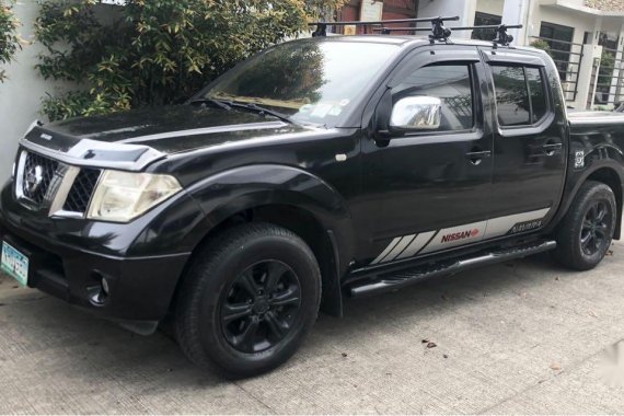 Black Nissan Navara 2010 for sale in Binan