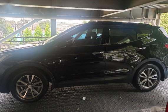 Selling Black Hyundai Santa Fe 2005 in Mandaluyong