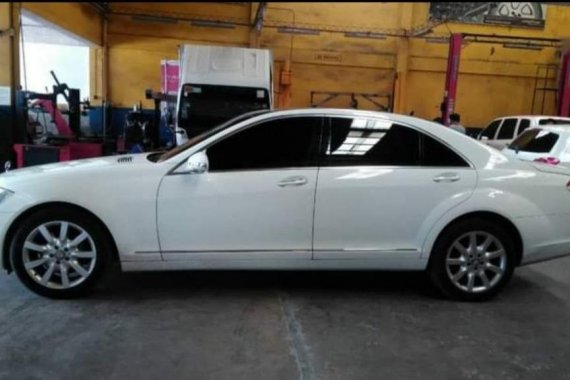 White Mercedes-Benz S-Class 2008 for sale in Cebu