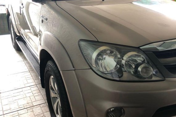 Golden Toyota Fortuner 2007 for sale in Paranaque