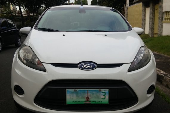 Rush Sale 2012 Ford Fiesta (MT) 255k