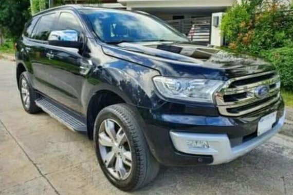 Selling Black Ford Everest 2016 in Alicia