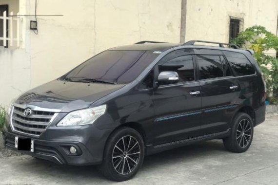 Grayblack Toyota Innova 2016 for sale in Las Piñas
