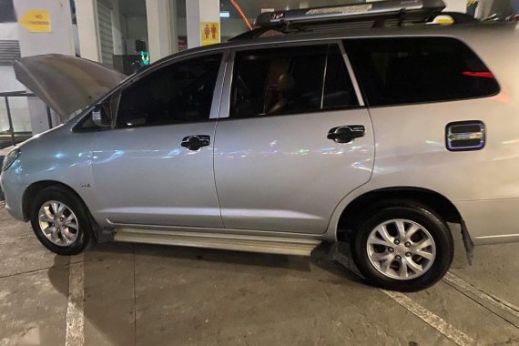 Silver Toyota Innova 2008 for sale in Baliuag