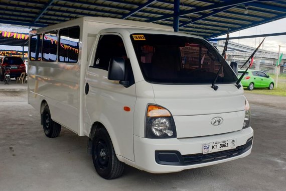 2020 HYUNDAI H100 Shuttle Van Dual A/C