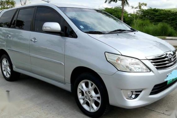 Toyota Innova 2012