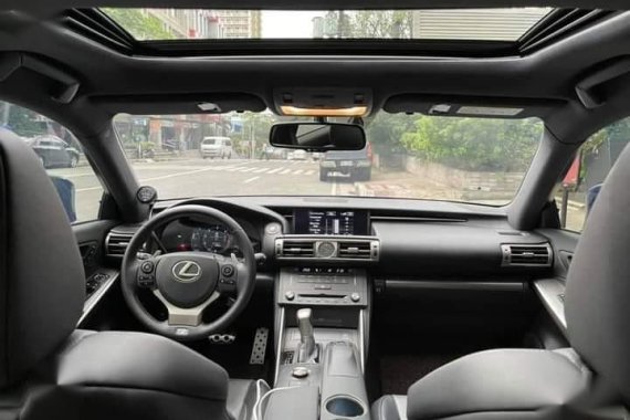 Blue Lexus IS350 2016 for sale in Batangas