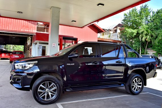 2019 Toyota HiLux Conquest AT 1.188m Negotiable Batangas Area 