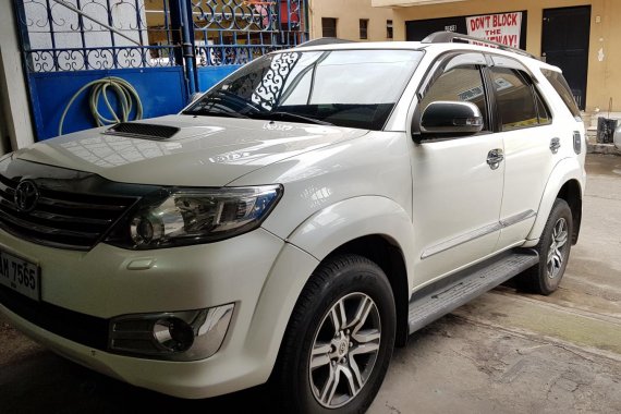 Toyota Fortuner 2014 2.4 V diesel